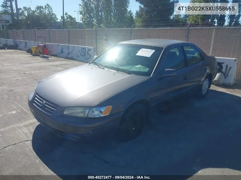 1999 Toyota Camry Ce/Le/Xle VIN: 4T1BG22K5XU558665 Lot: 40272477