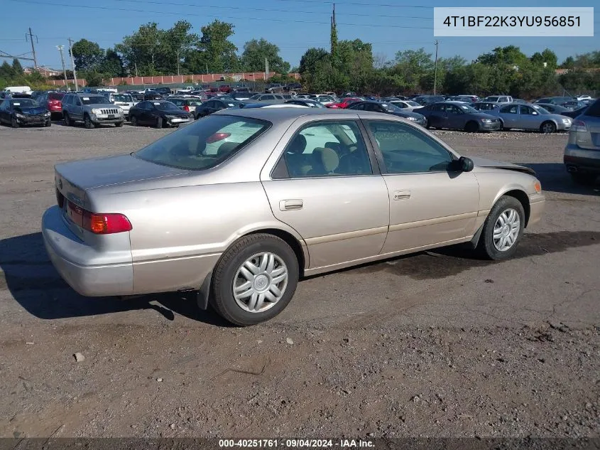 2000 Toyota Camry Le V6 VIN: 4T1BF22K3YU956851 Lot: 40251761