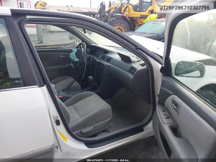 JT2BF28K710307796 2001 Toyota Camry Le V6