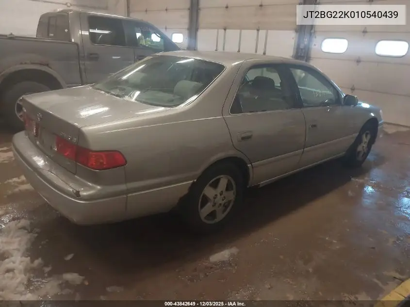 JT2BG22K010540439 2001 Toyota Camry Le