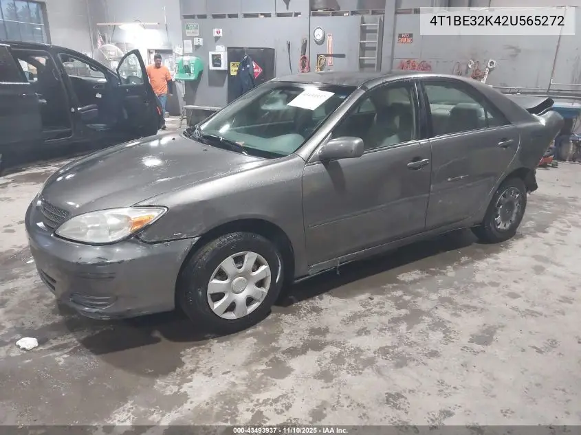 4T1BE32K42U565272 2002 Toyota Camry Le