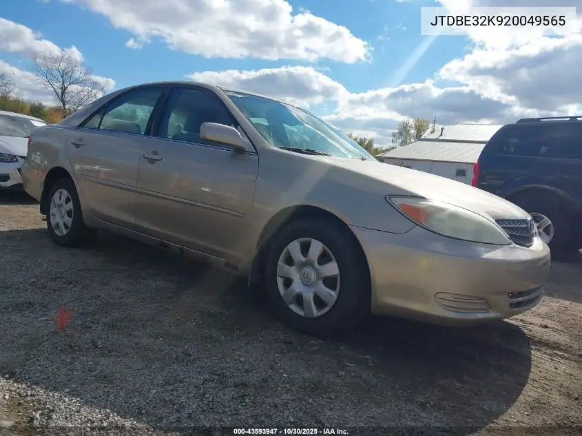 JTDBE32K920049565 2002 Toyota Camry Le