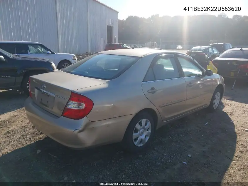 4T1BE32K22U563620 2002 Toyota Camry Le