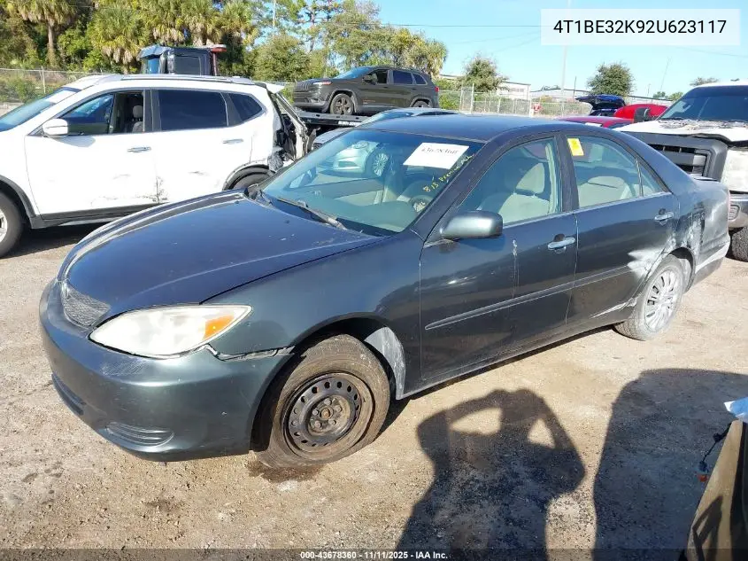 4T1BE32K92U623117 2002 Toyota Camry Le