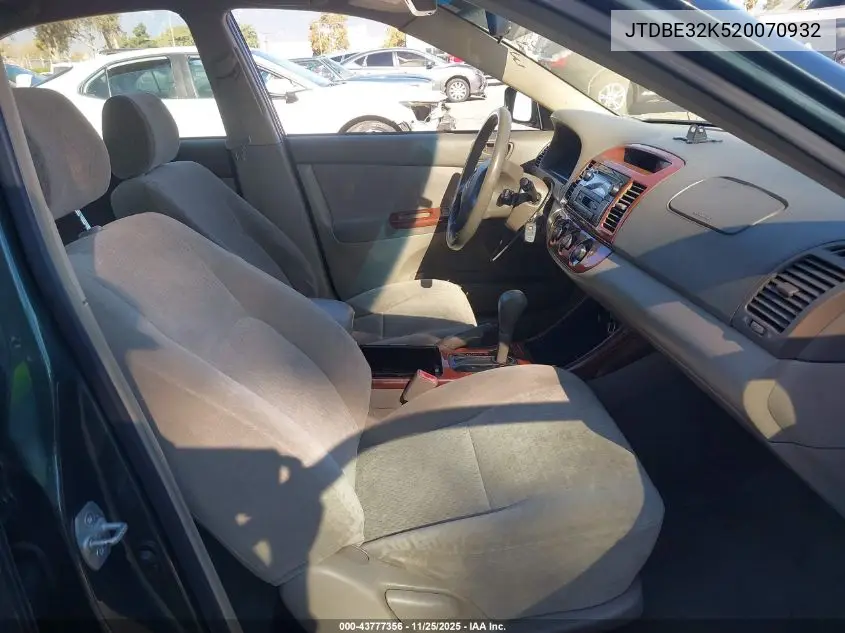 JTDBE32K520070932 2002 Toyota Camry Le
