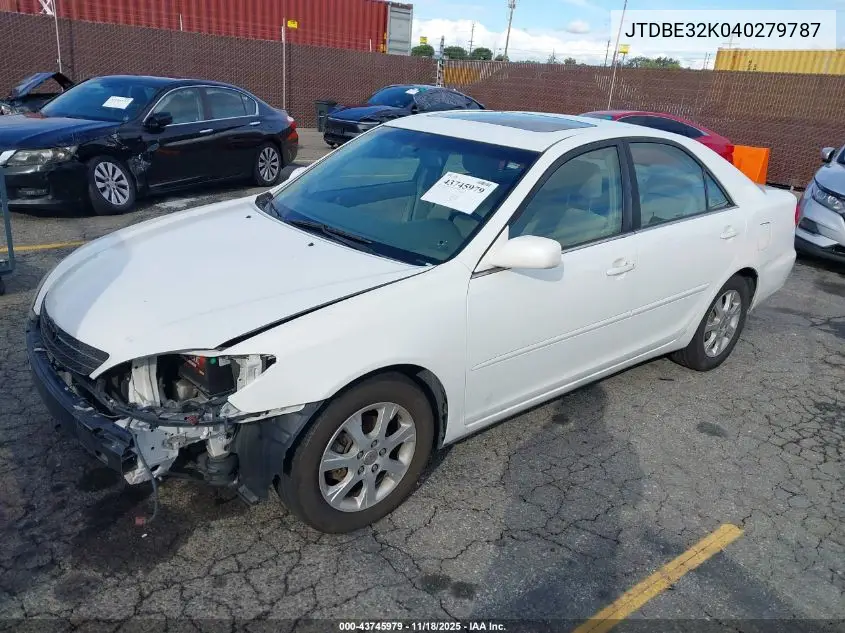 JTDBE32K040279787 2004 Toyota Camry Le