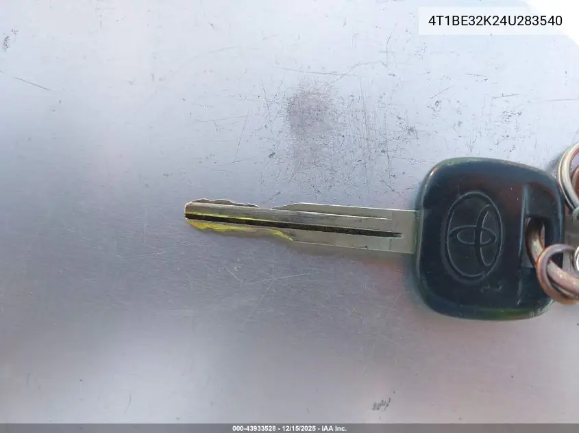4T1BE32K24U283540 2004 Toyota Camry Le