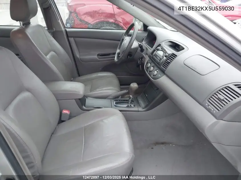 4T1BE32KX5U559030 2005 Toyota Camry Le/Xle/Se