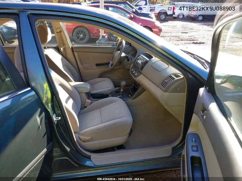 4T1BE32KX5U088903 2005 Toyota Camry Le