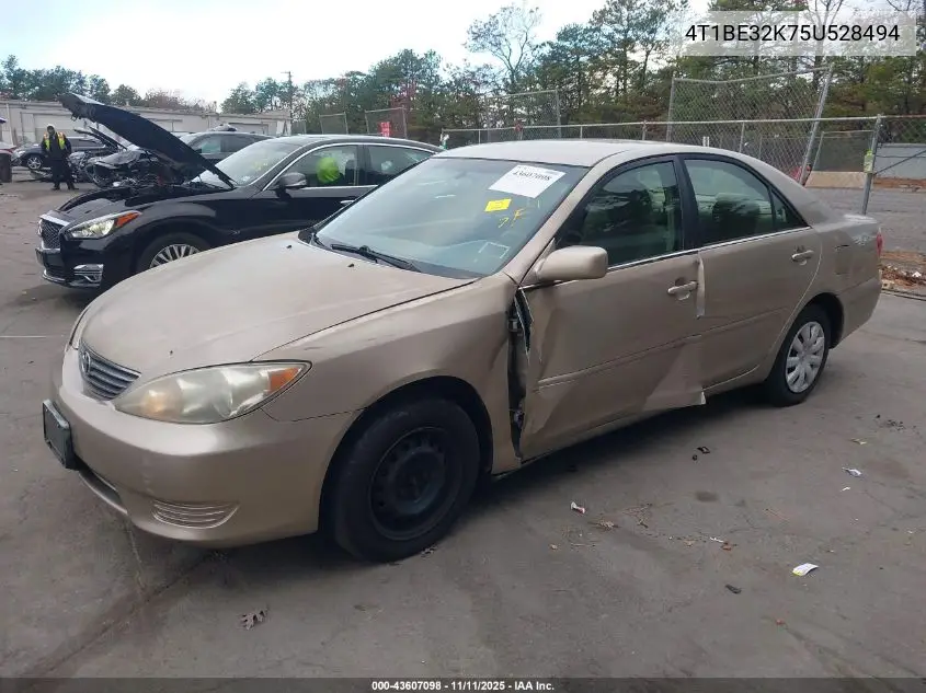 4T1BE32K75U528494 2005 Toyota Camry Le