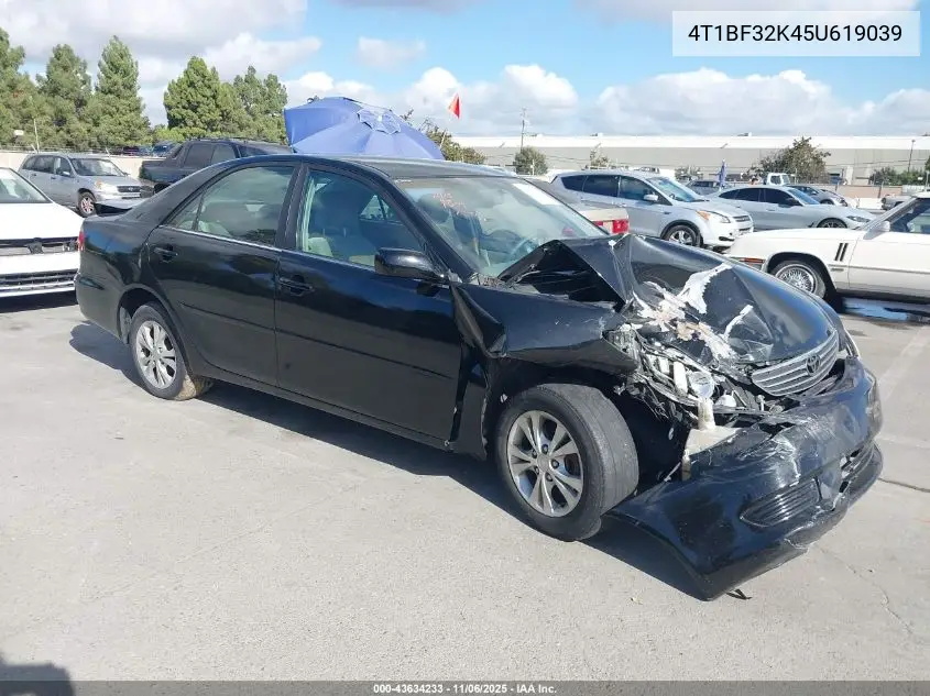4T1BF32K45U619039 2005 Toyota Camry Le V6