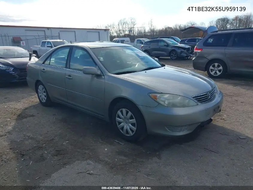 4T1BE32K55U959139 2005 Toyota Camry Le