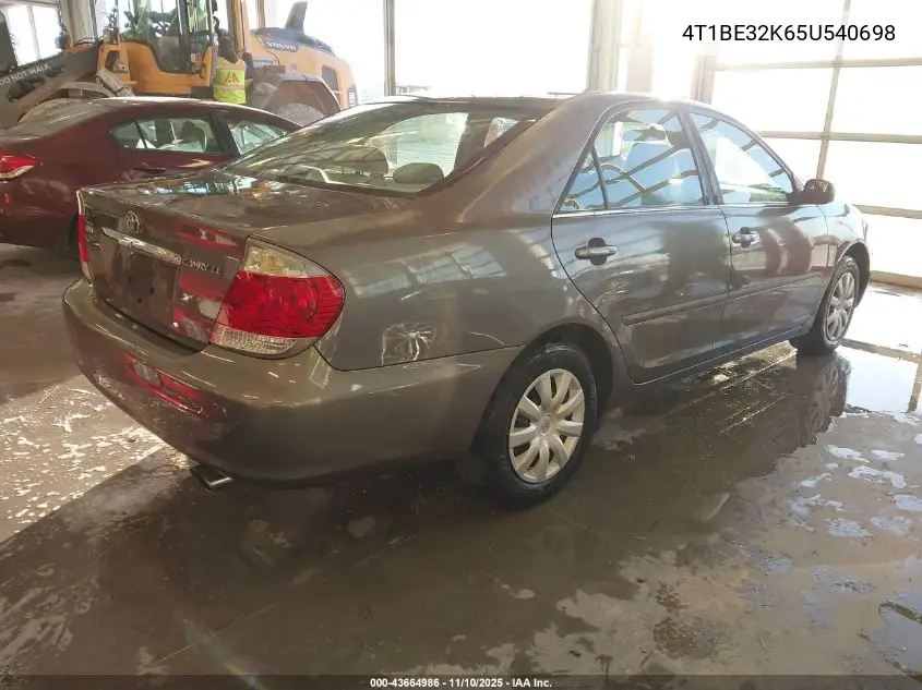 4T1BE32K65U540698 2005 Toyota Camry Le