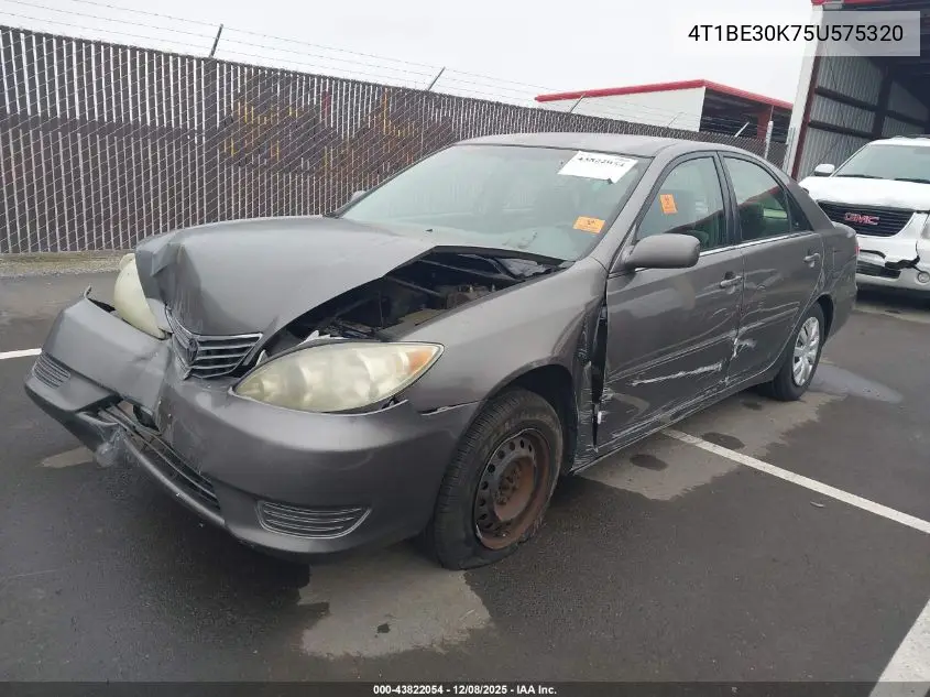 4T1BE30K75U575320 2005 Toyota Camry Le