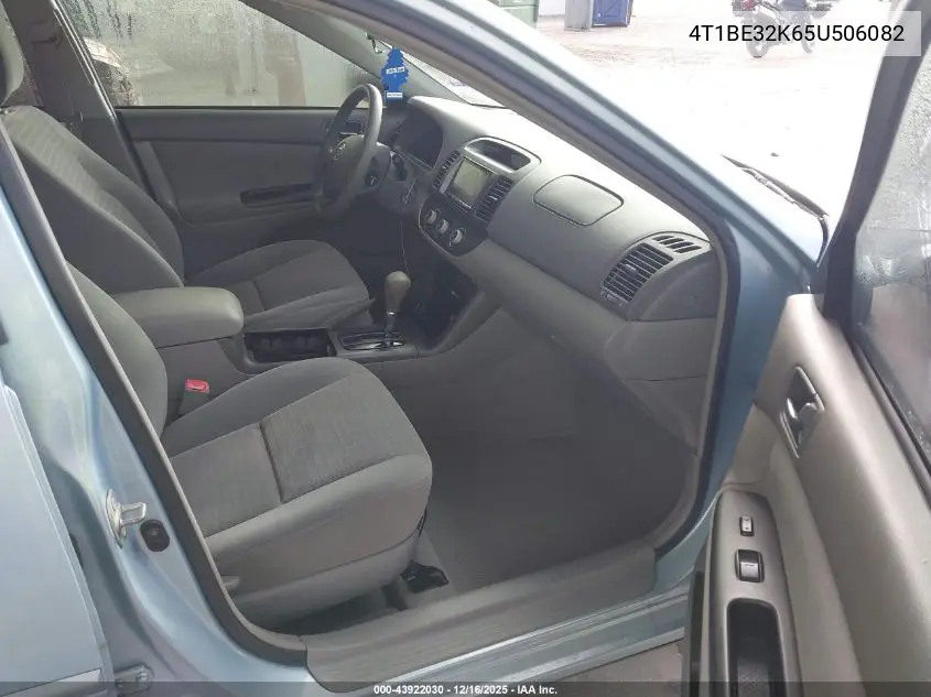 4T1BE32K65U506082 2005 Toyota Camry Le