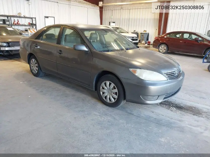JTDBE32K250308806 2005 Toyota Camry Le