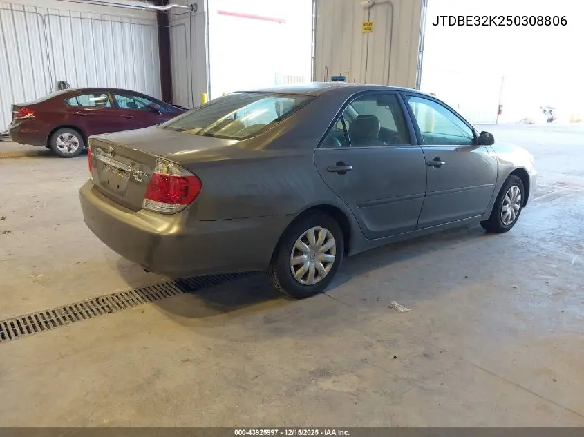JTDBE32K250308806 2005 Toyota Camry Le