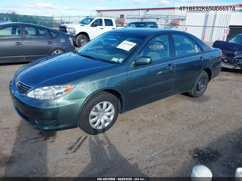 4T1BE32K65U066574 2005 Toyota Camry Le