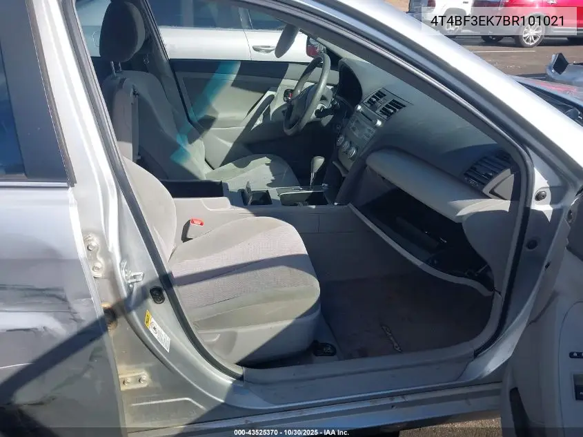 4T4BF3EK7BR101021 2011 Toyota Camry Le