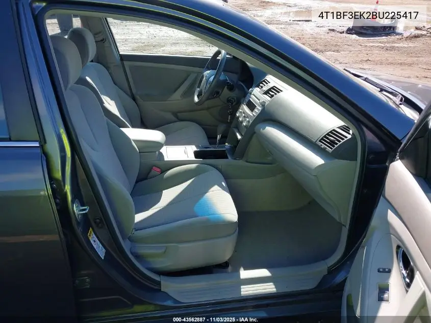 4T1BF3EK2BU225417 2011 Toyota Camry Le