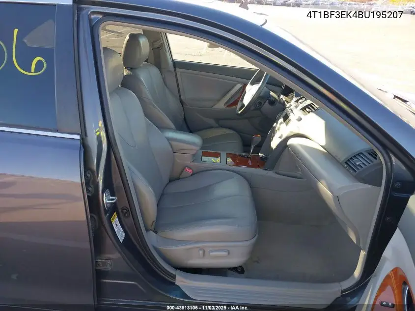 4T1BF3EK4BU195207 2011 Toyota Camry Xle