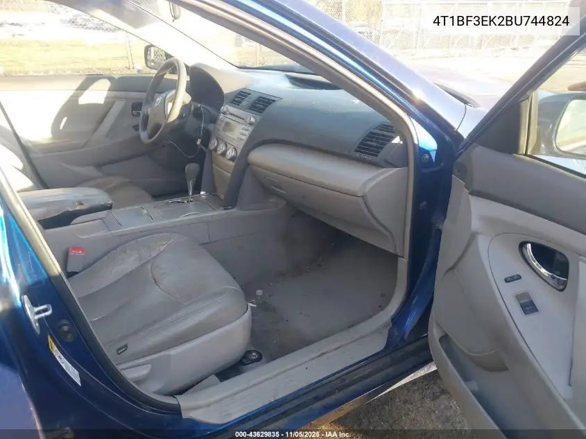 4T1BF3EK2BU744824 2011 Toyota Camry Le