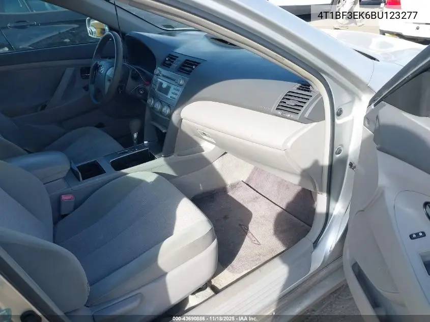 4T1BF3EK6BU123277 2011 Toyota Camry Le