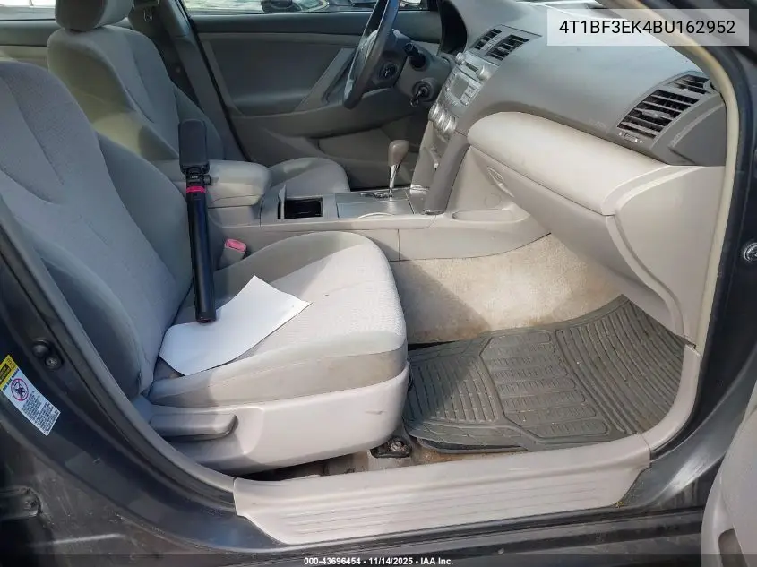 4T1BF3EK4BU162952 2011 Toyota Camry Le