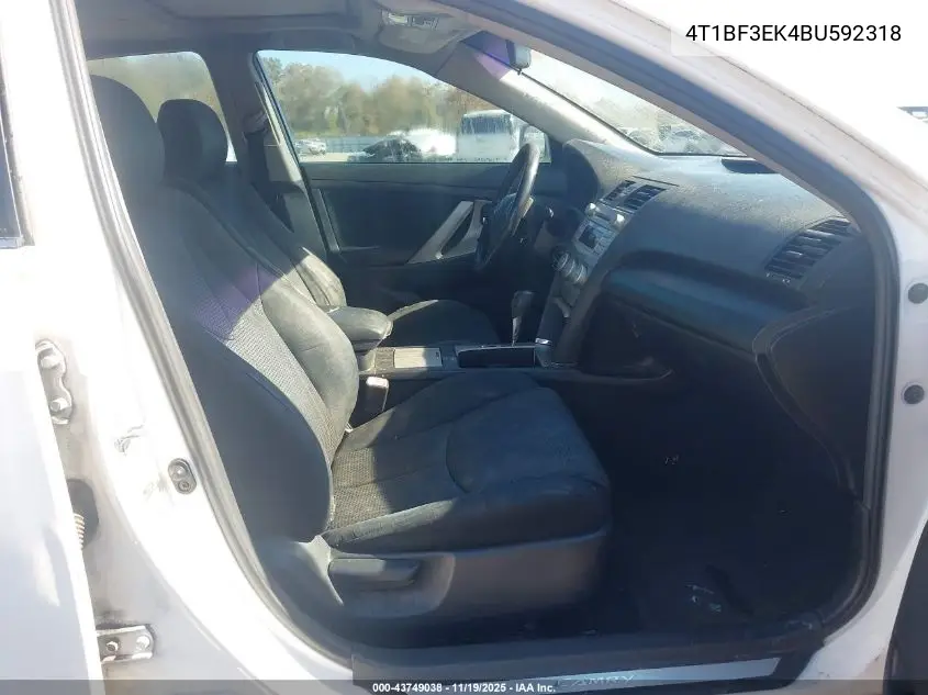 4T1BF3EK4BU592318 2011 Toyota Camry Se