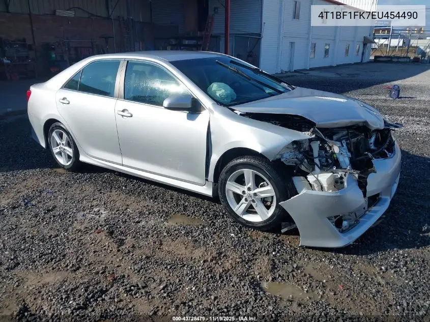 4T1BF1FK7EU454490 2014 Toyota Camry Se
