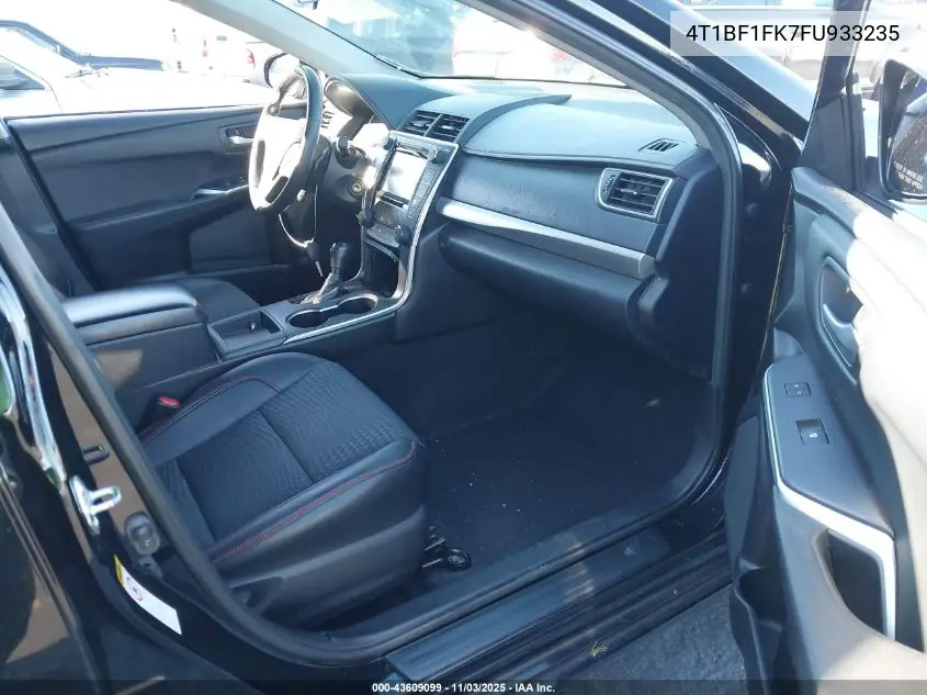 4T1BF1FK7FU933235 2015 Toyota Camry Se