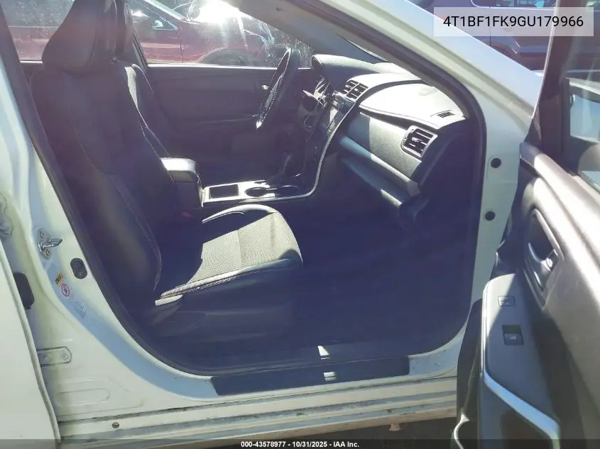 4T1BF1FK9GU179966 2016 Toyota Camry Se