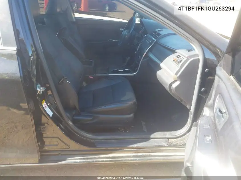 4T1BF1FK1GU263294 2016 Toyota Camry Se