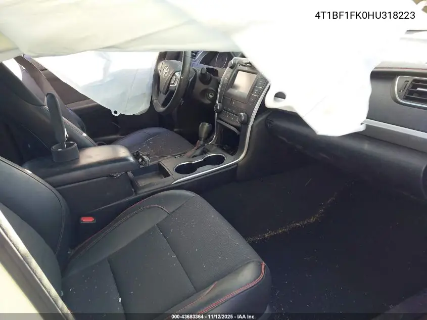 4T1BF1FK0HU318223 2017 Toyota Camry Se