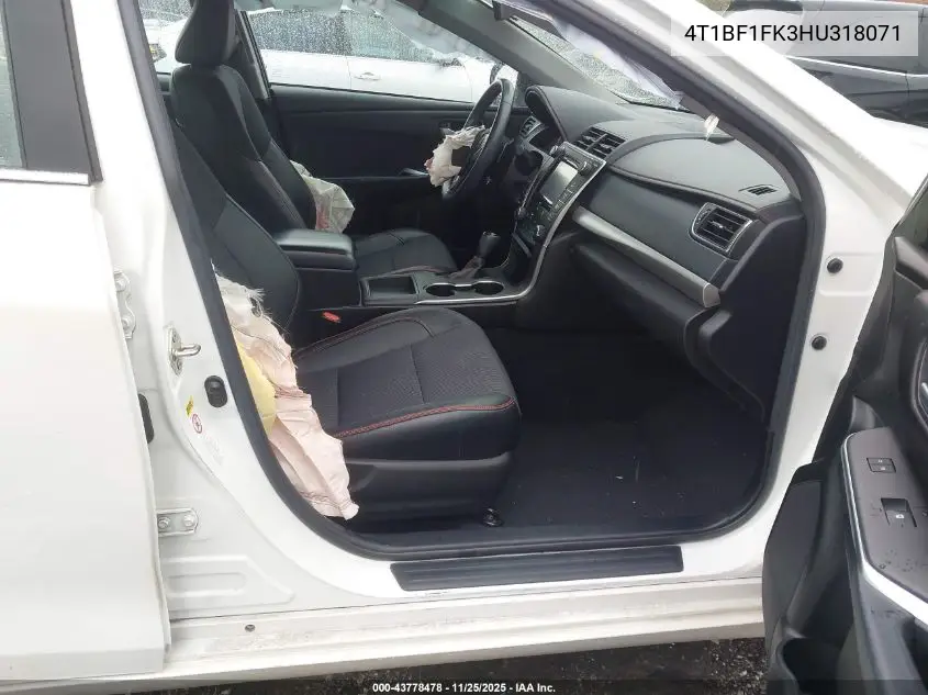4T1BF1FK3HU318071 2017 Toyota Camry Se