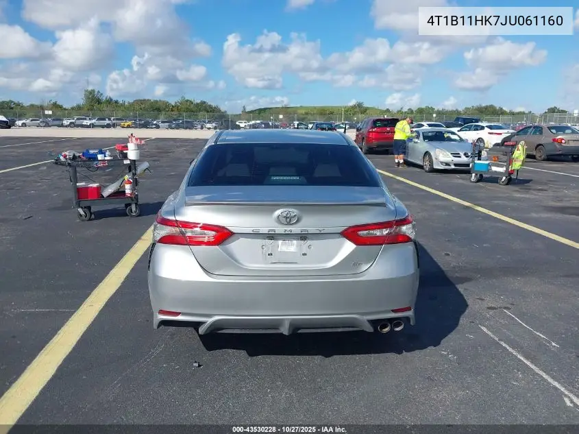 4T1B11HK7JU061160 2018 Toyota Camry Se