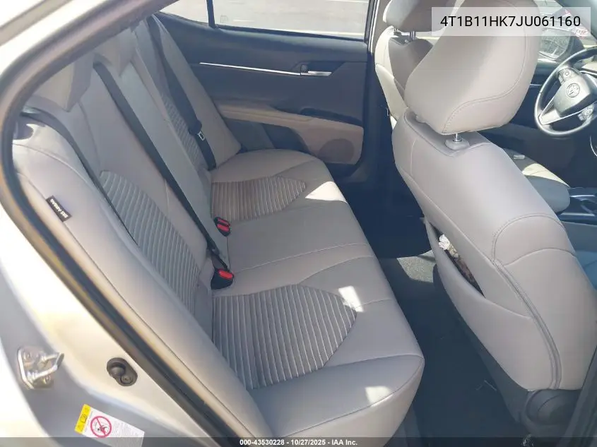 4T1B11HK7JU061160 2018 Toyota Camry Se