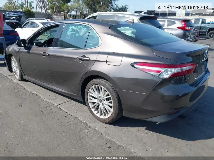 4T1B11HK2JU028793 2018 Toyota Camry Xle