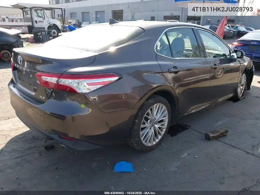 4T1B11HK2JU028793 2018 Toyota Camry Xle