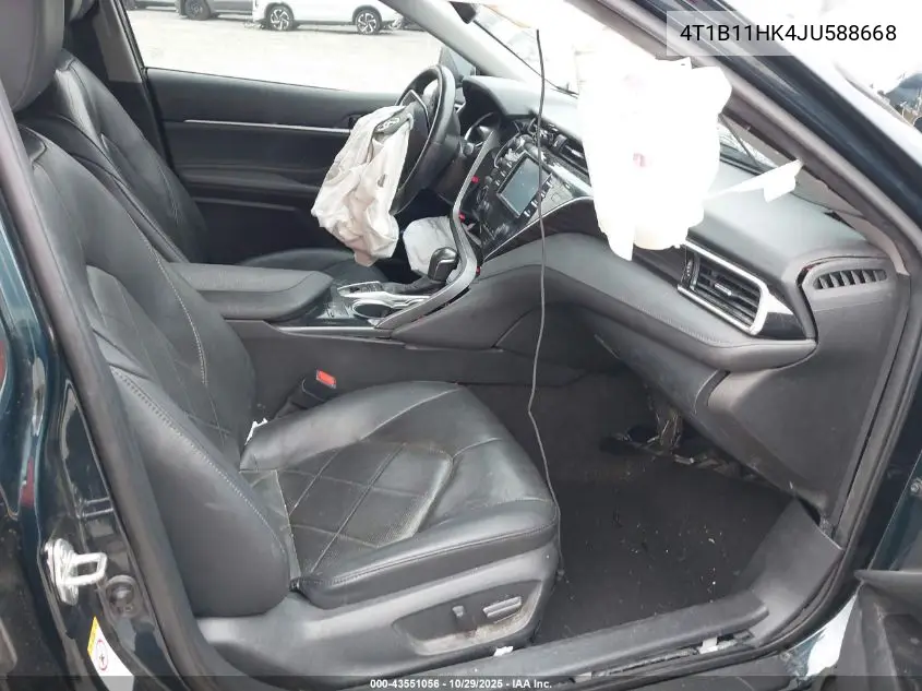 4T1B11HK4JU588668 2018 Toyota Camry Xle
