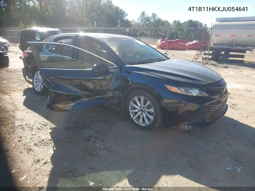 4T1B11HKXJU054641 2018 Toyota Camry Le