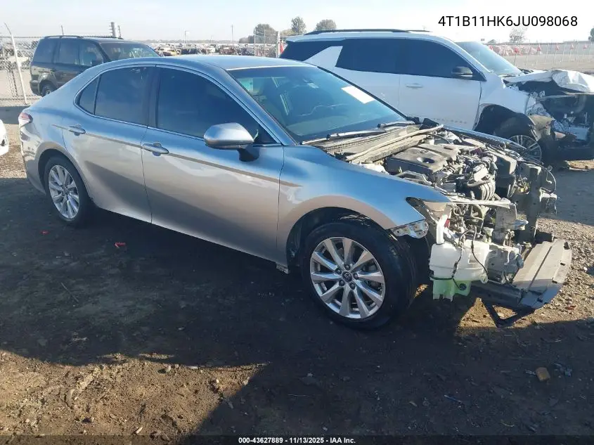 4T1B11HK6JU098068 2018 Toyota Camry Le