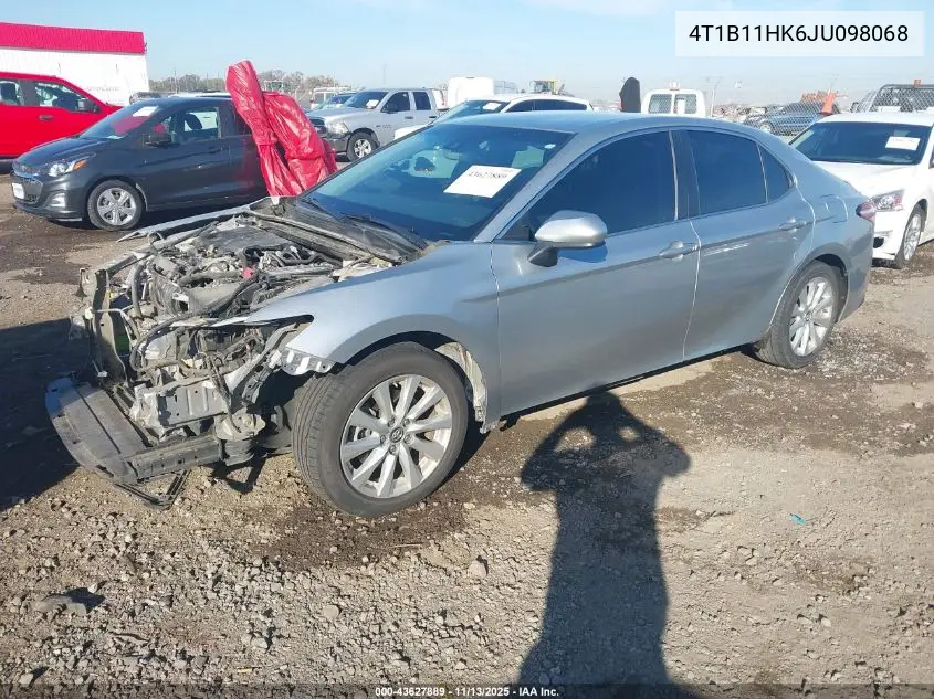 4T1B11HK6JU098068 2018 Toyota Camry Le