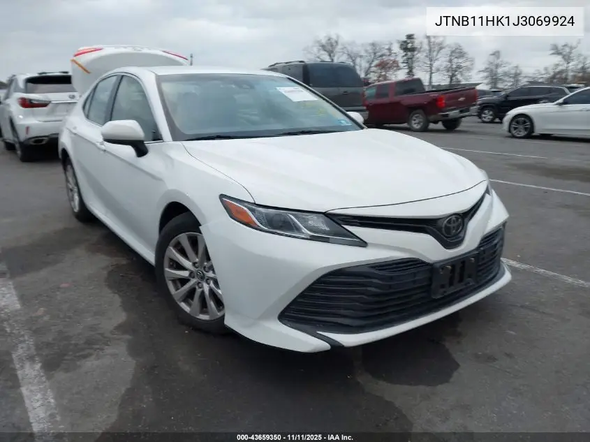 JTNB11HK1J3069924 2018 Toyota Camry Le