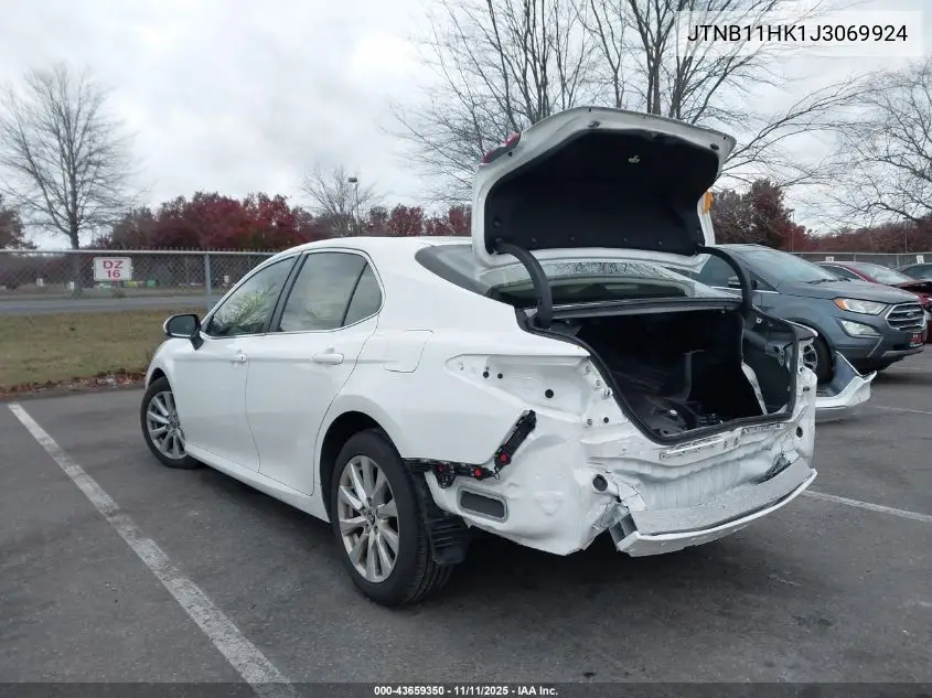 JTNB11HK1J3069924 2018 Toyota Camry Le