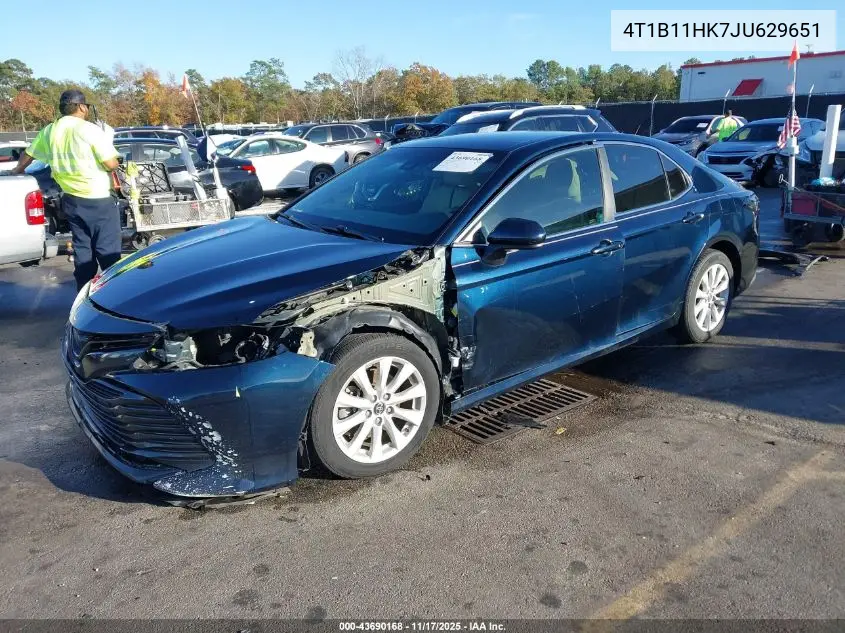 4T1B11HK7JU629651 2018 Toyota Camry Le