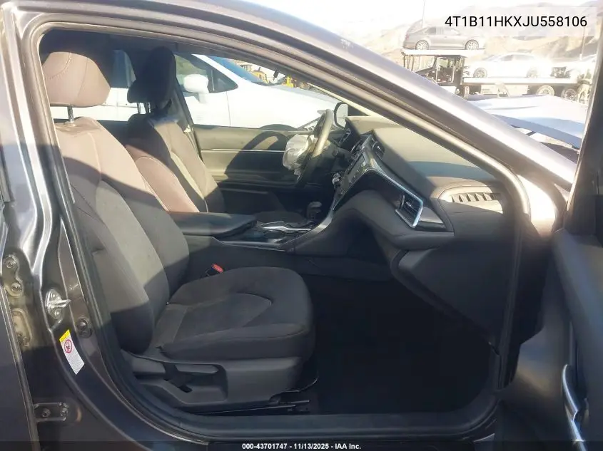 4T1B11HKXJU558106 2018 Toyota Camry Le