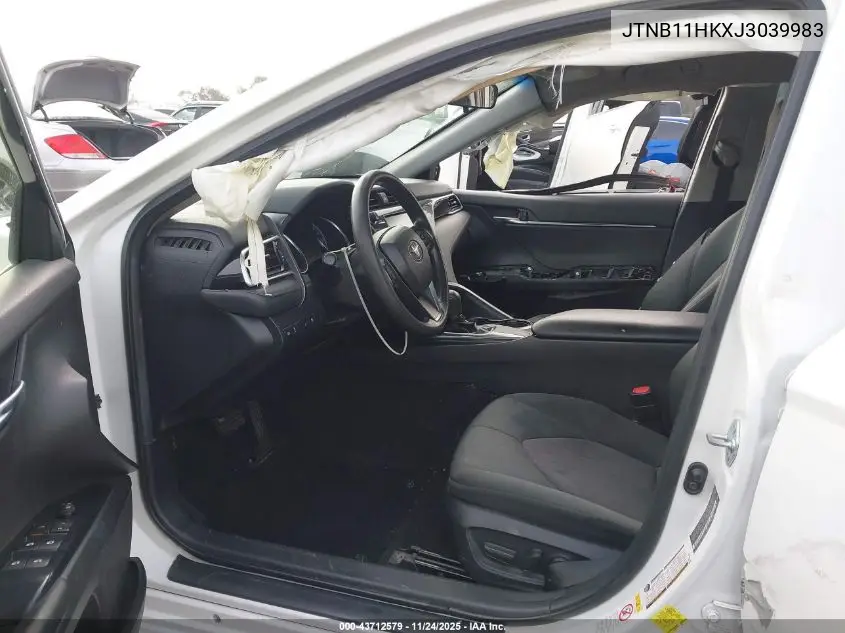 JTNB11HKXJ3039983 2018 Toyota Camry Le