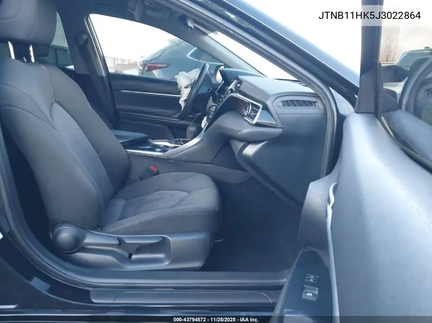 JTNB11HK5J3022864 2018 Toyota Camry Le