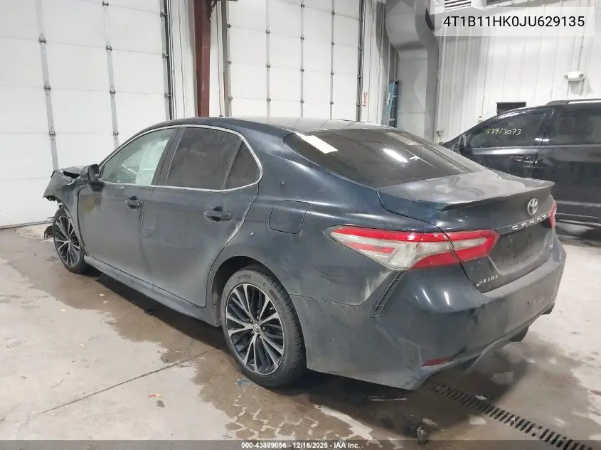 4T1B11HK0JU629135 2018 Toyota Camry Se